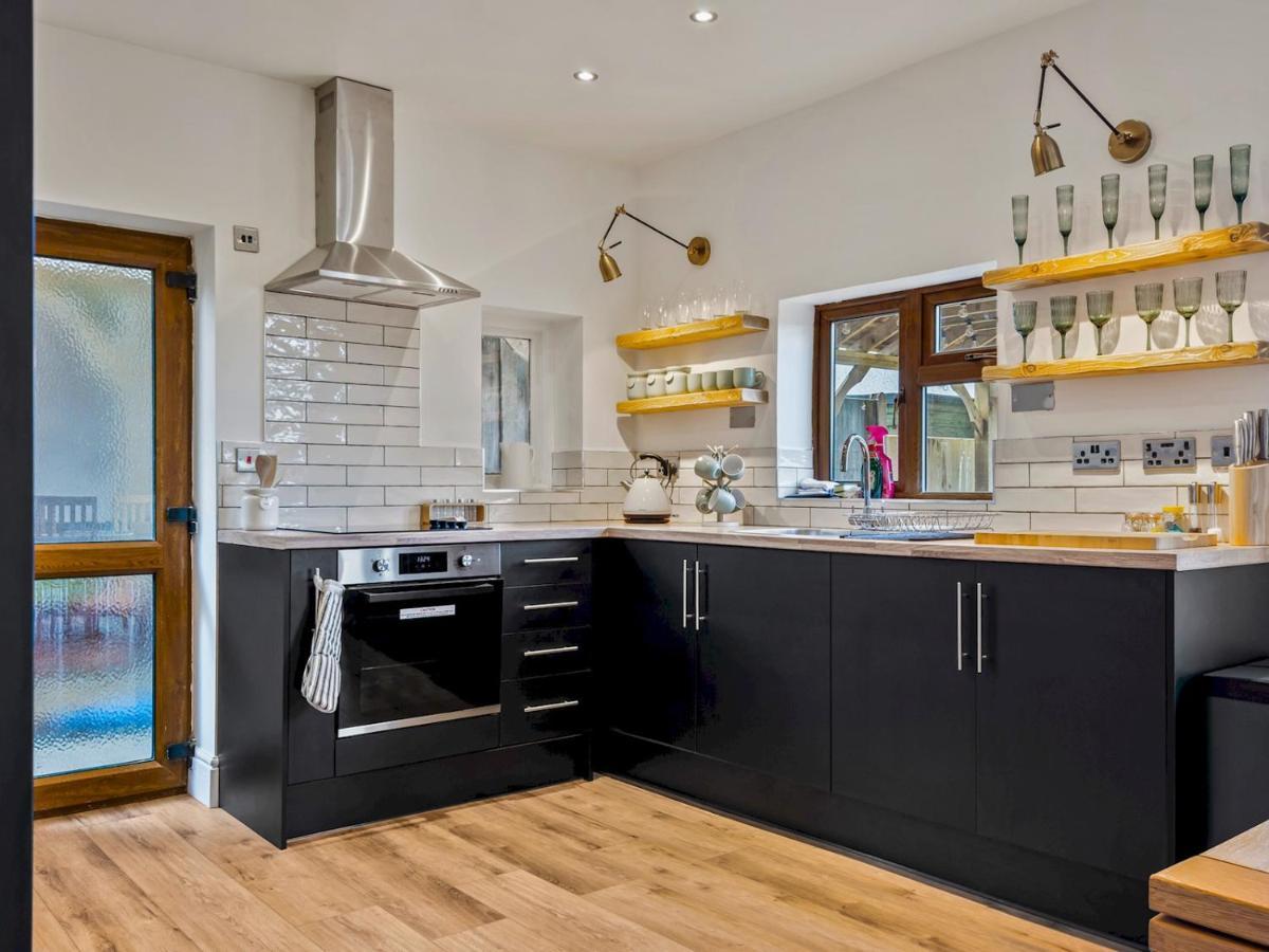 Pass The Keys Appletree Cottage - A Chic Seaside Home And Garden Whitstable Exterior foto