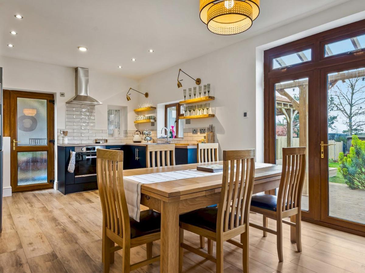 Pass The Keys Appletree Cottage - A Chic Seaside Home And Garden Whitstable Exterior foto